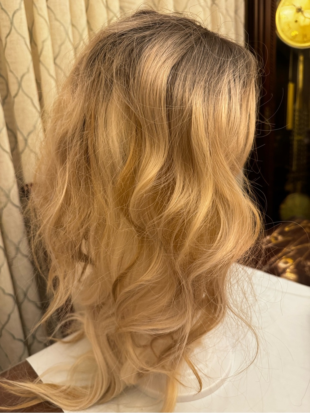 Dofami KOME Ash Blonde Layered Synthetic Lace Front Wig